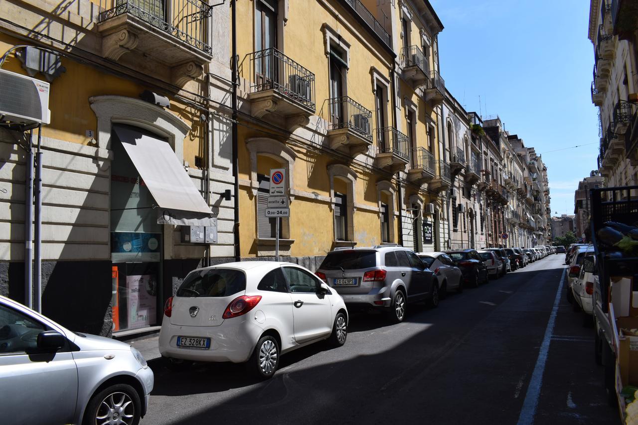 Il Cortiletto Di Piazza Verga CTA Exterior foto